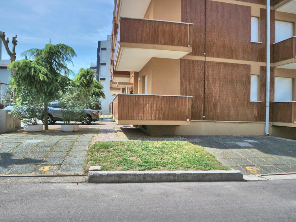 Salisburgo Daire Lignano Sabbiadoro Dış mekan fotoğraf